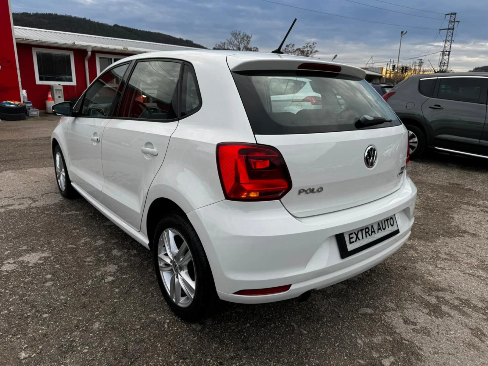 VW Polo 1.2 TSI, 90к.с., EURO 6, FACELIFT  - изображение 2