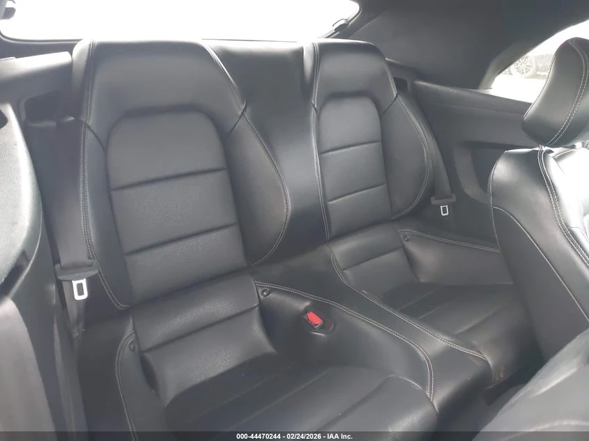 Ford Mustang 2.3l Ecoboost Premium, снимка 8 - Автомобили и джипове - 53751579