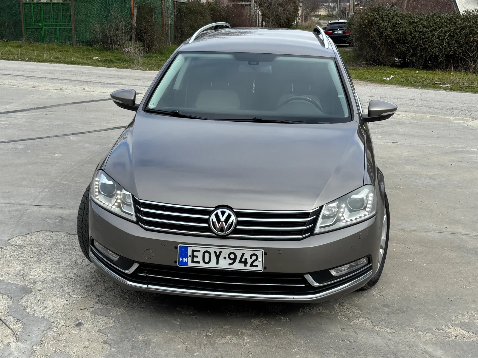 VW Passat 2.0TDI, снимка 13 - Автомобили и джипове - 53836058
