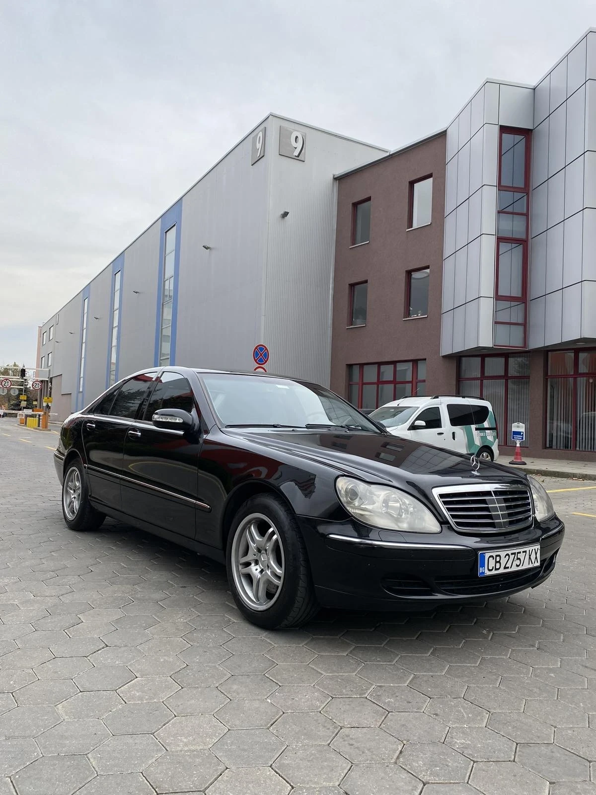 Mercedes-Benz S 500