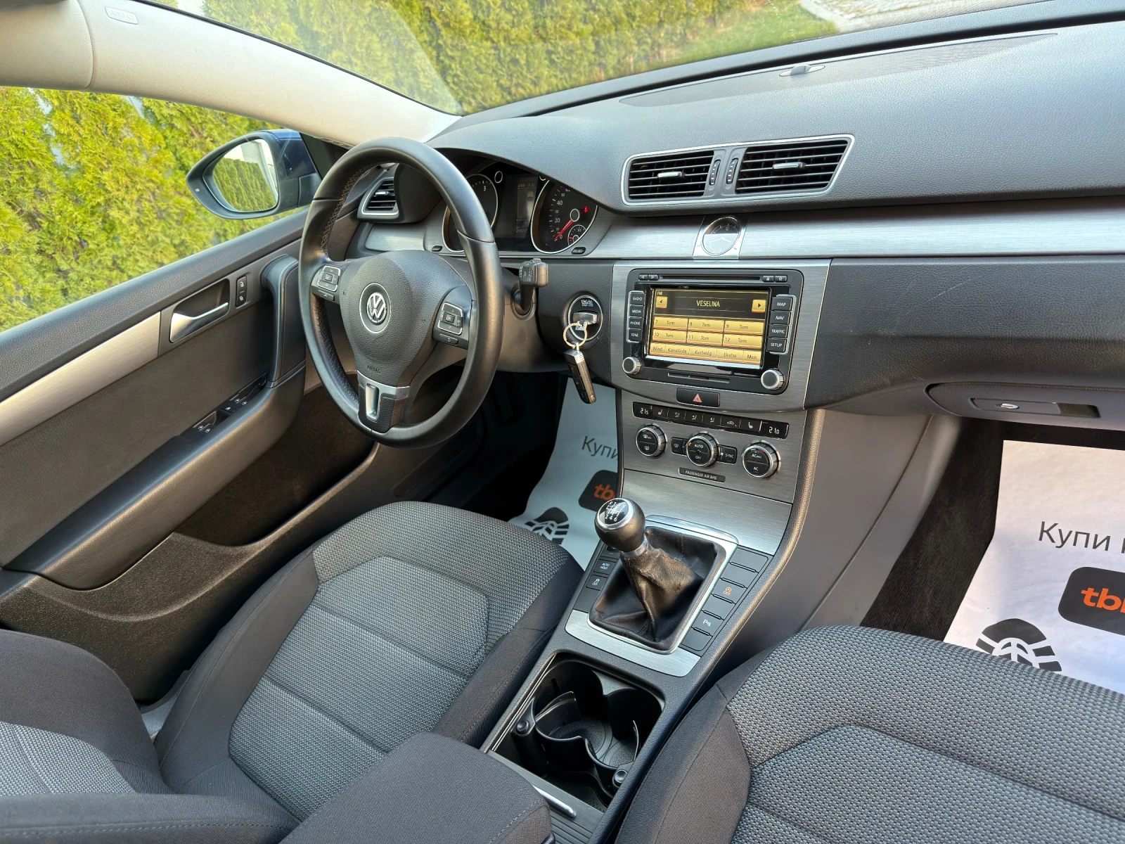 VW Passat 2.0tdi 140k.c* Navi* Face* Подгрев* ЛИЗИНГ* , снимка 16 - Автомобили и джипове - 53982072