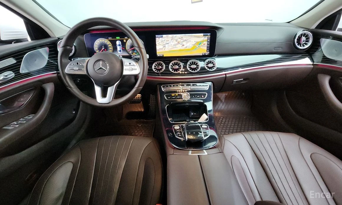 Mercedes-Benz CLS 450 * 4MATIC* AMG LINE* BURMESTER* КОЖА* ПОДГРЕВ* ШИБИ, снимка 7 - Автомобили и джипове - 54019545