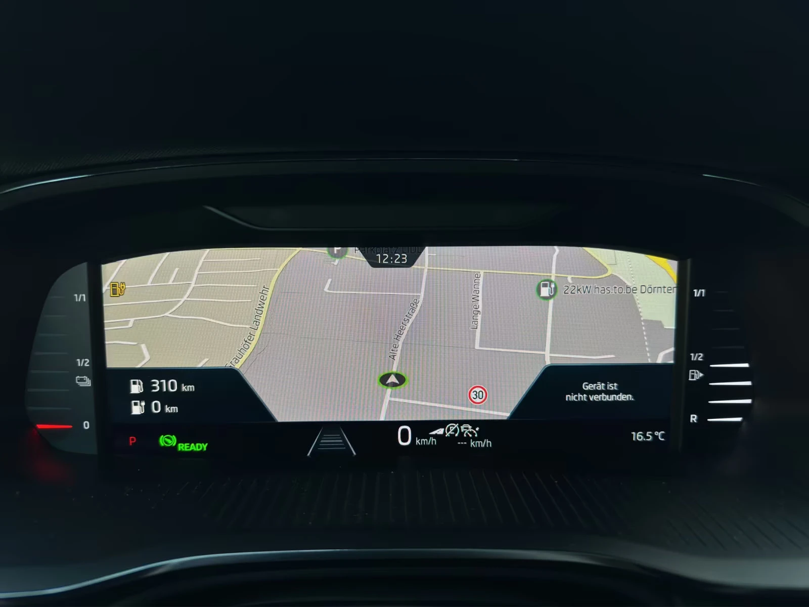 Skoda Octavia 1.4PHEV/204HP/SPORT-LINE/MATRIX/CAM/HUD/ACC/124q, снимка 12 - Автомобили и джипове - 54108217