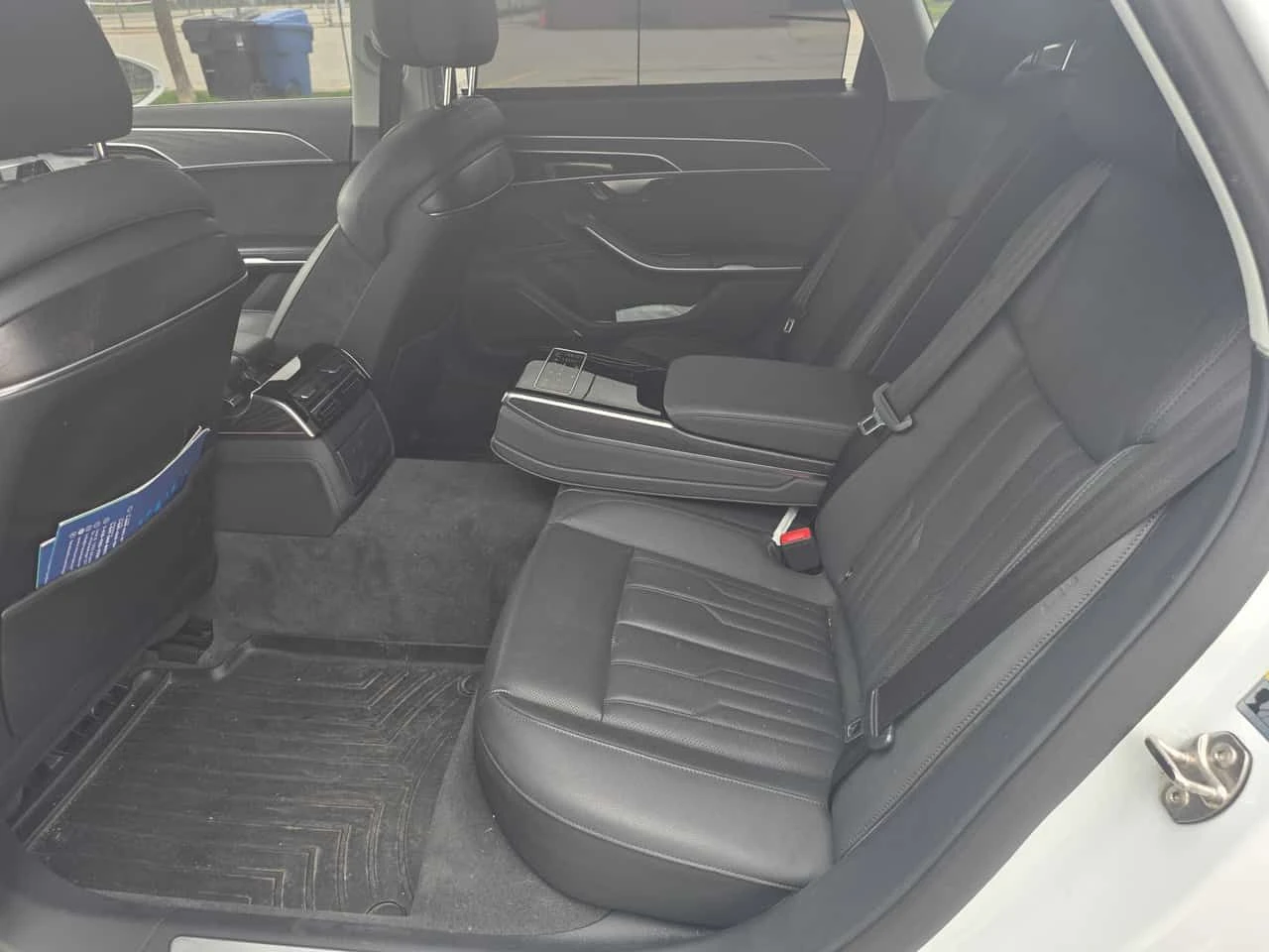 Audi A8 L | DISTRONIC | 360 | B&O | ОБДУХВАНЕ | , снимка 11 - Автомобили и джипове - 54432157