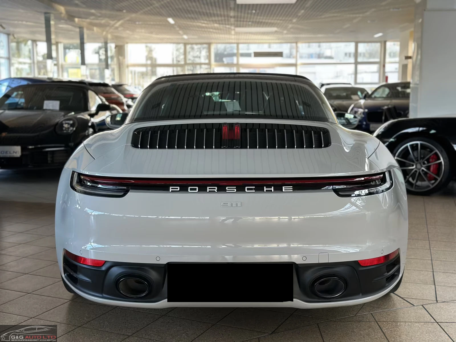 Porsche 911 992/TARGA-4/385HP/4X4/PDK/BOSE/VENT/CAM/427z, снимка 6 - Автомобили и джипове - 54607626