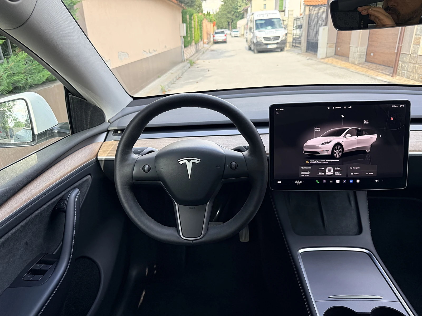 Tesla Model Y Long Range 4x4 Европейска Гаранция 2024г., снимка 12 - Автомобили и джипове - 54804691