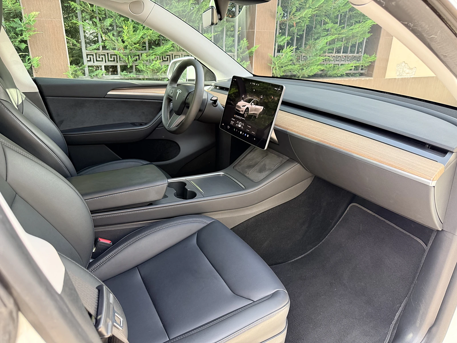 Tesla Model Y Long Range 4x4 Европейска Гаранция 2024г., снимка 10 - Автомобили и джипове - 54804691