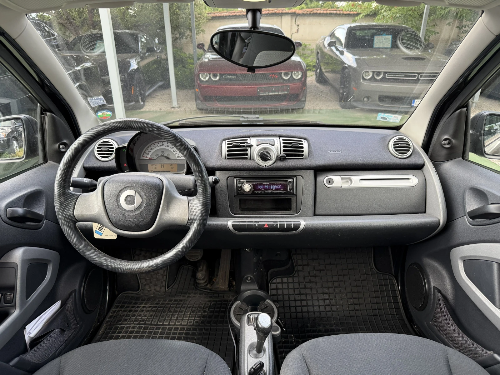 Smart Fortwo 1.0i, снимка 11 - Автомобили и джипове - 54833711