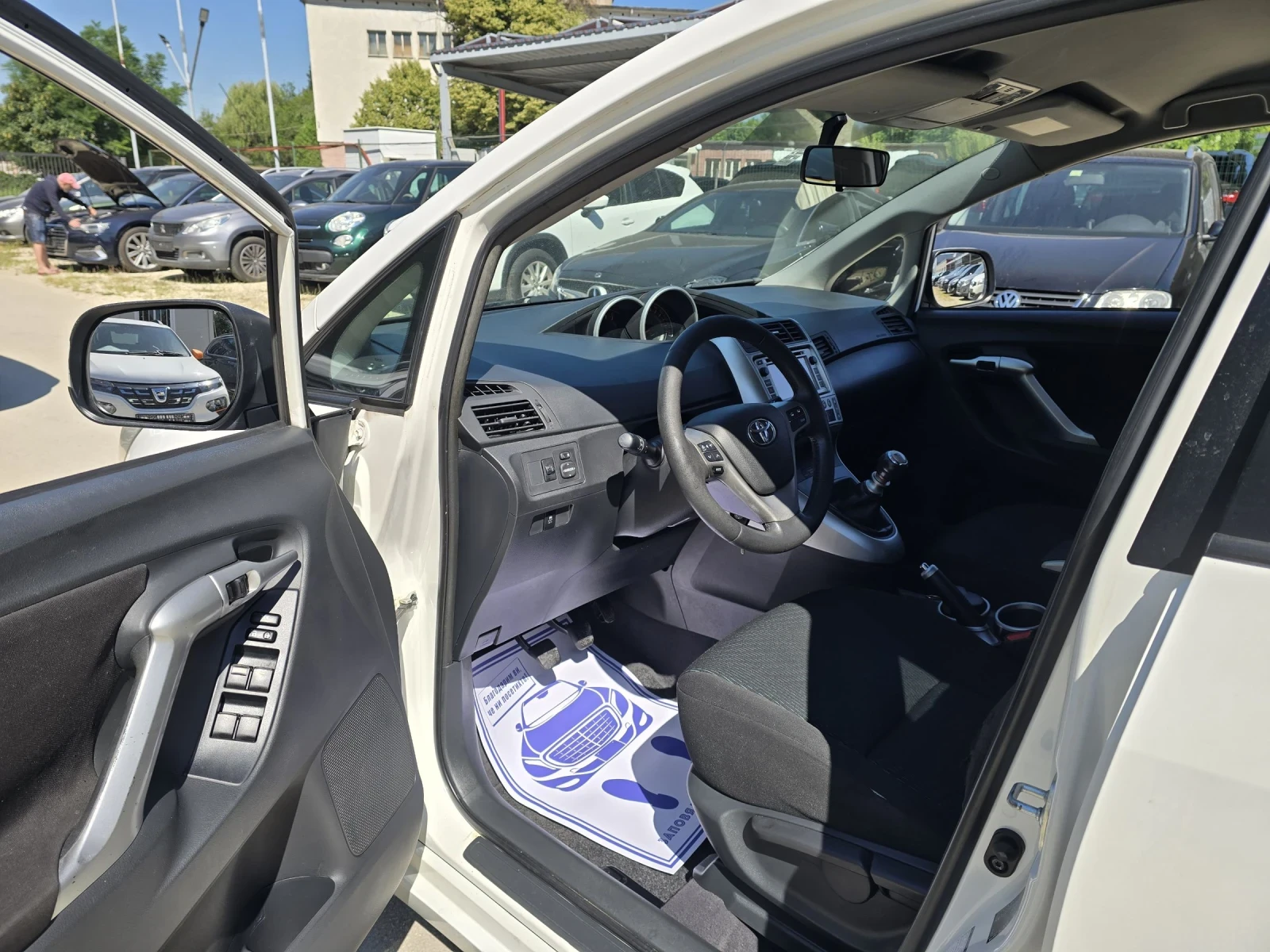 Toyota Verso 2.0D 126к.с  STYLE 6+ 1 Места, снимка 9 - Автомобили и джипове - 54854271