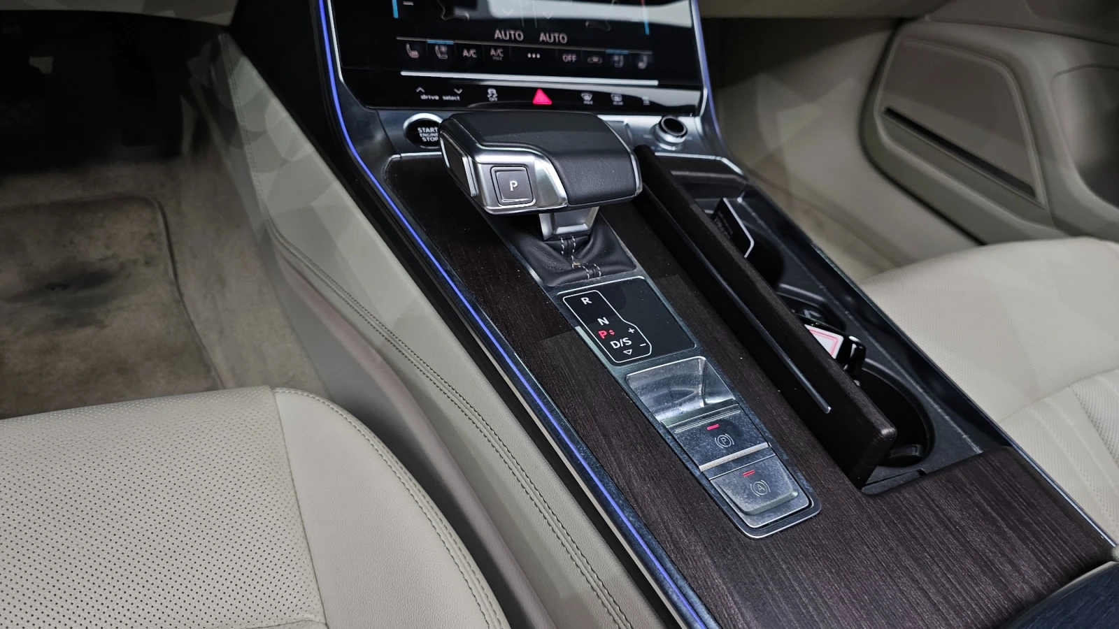 Audi A7 3.0 45TDI Quattro Premium, FULL, снимка 8 - Автомобили и джипове - 55199991
