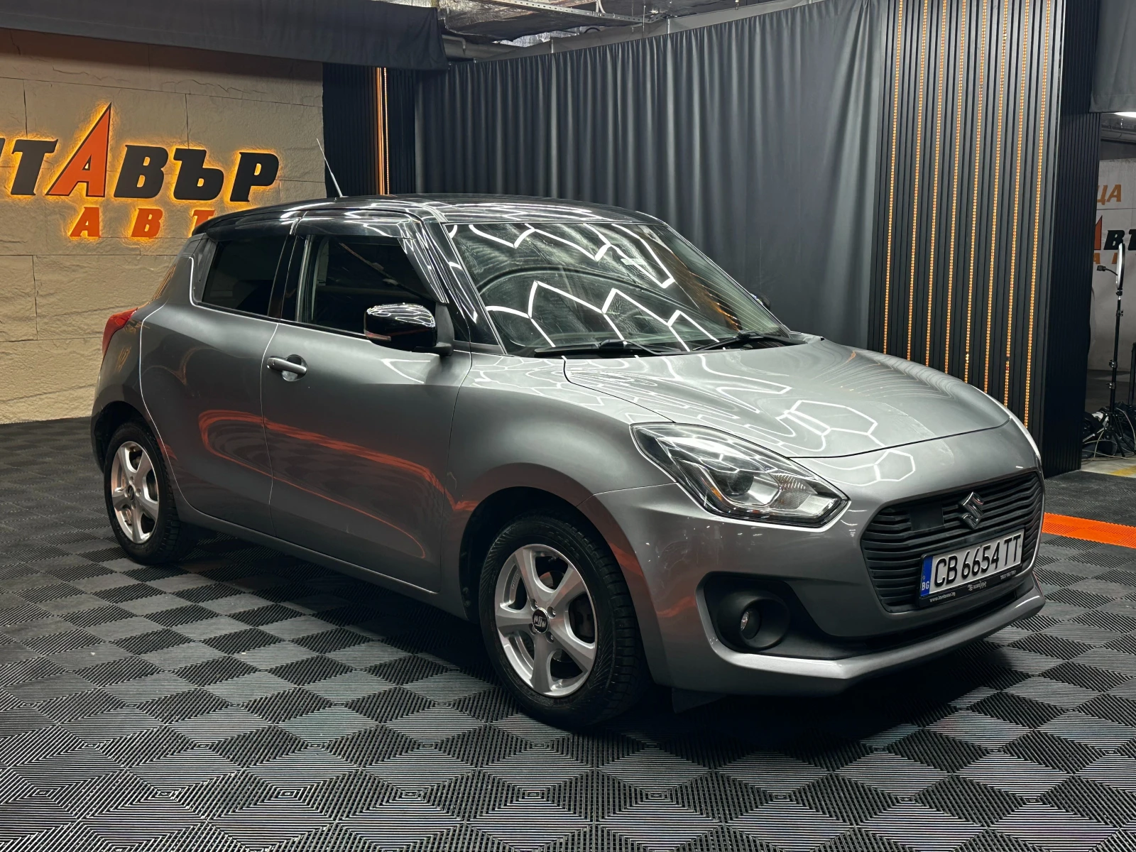 Suzuki Swift 1.2i 90 к.с., снимка 3 - Автомобили и джипове - 55665354
