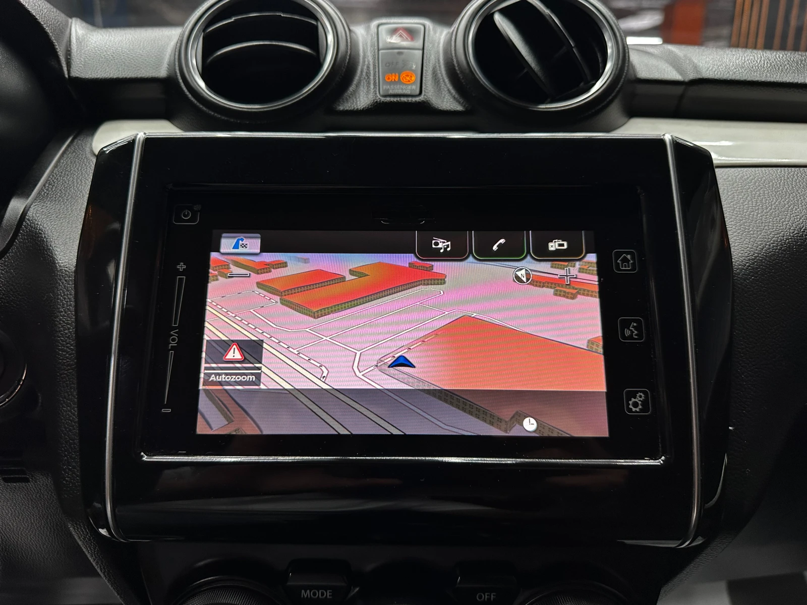 Suzuki Swift 1.2i 90 к.с., снимка 14 - Автомобили и джипове - 55665354