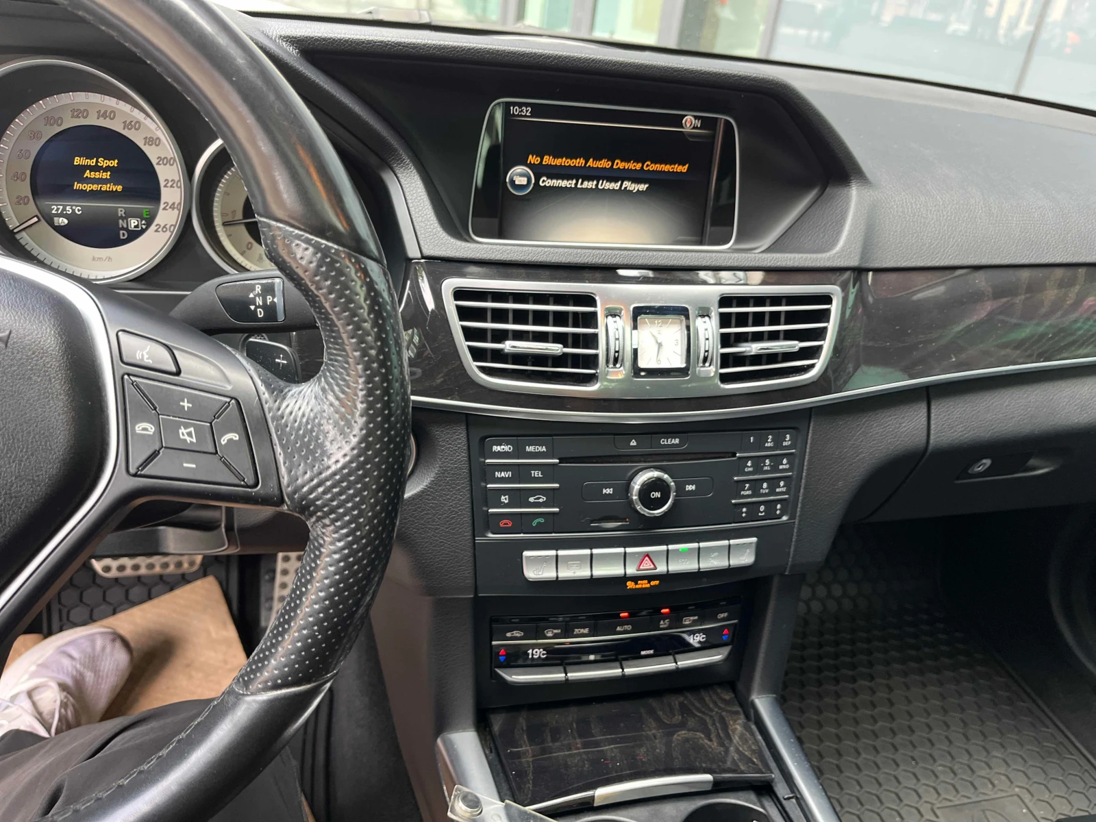 Mercedes-Benz E 250 * BlueTEC * CARFAX * ОПЦИЯ ЗА ФИНАНСИРАНЕ , снимка 9 - Автомобили и джипове - 55850004