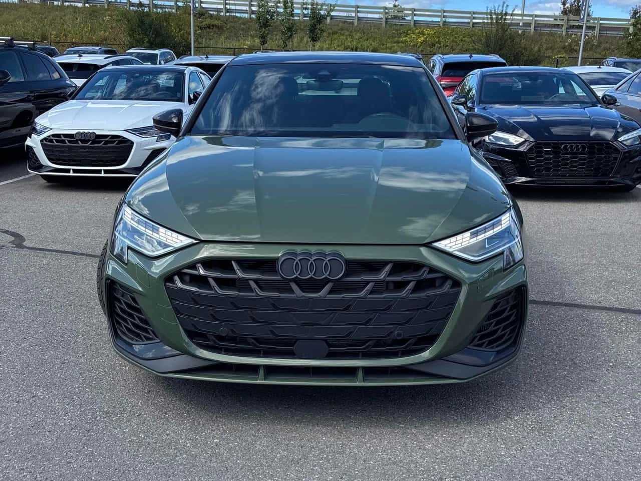 Audi S3 * Progressiv * АВТОКРЕДИТ БЕЗ ПЪРВОНАЧАЛНА ВНОСКА*, снимка 6 - Автомобили и джипове - 56338903