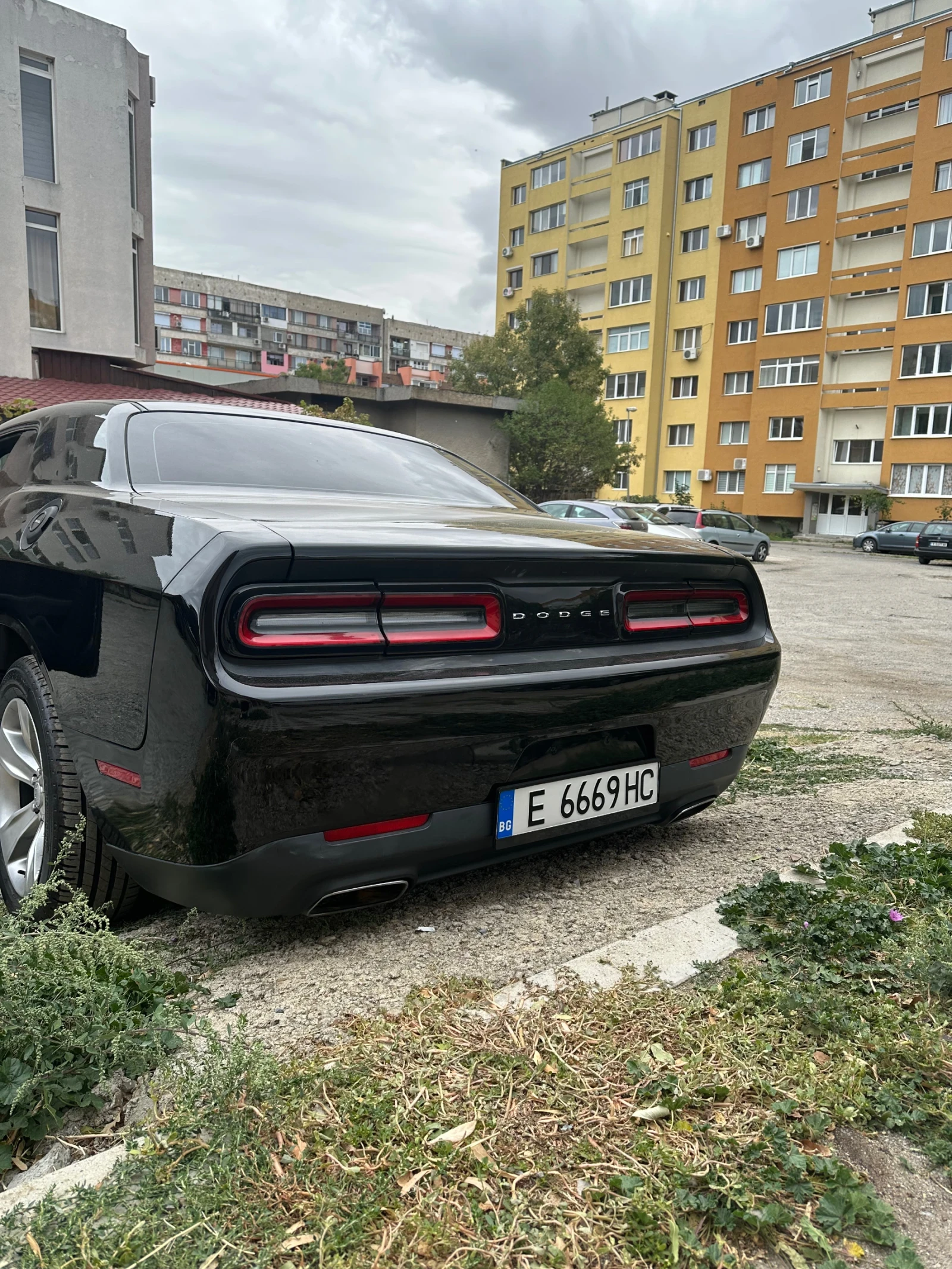 Dodge Challenger 3.6, снимка 4 - Автомобили и джипове - 56479071