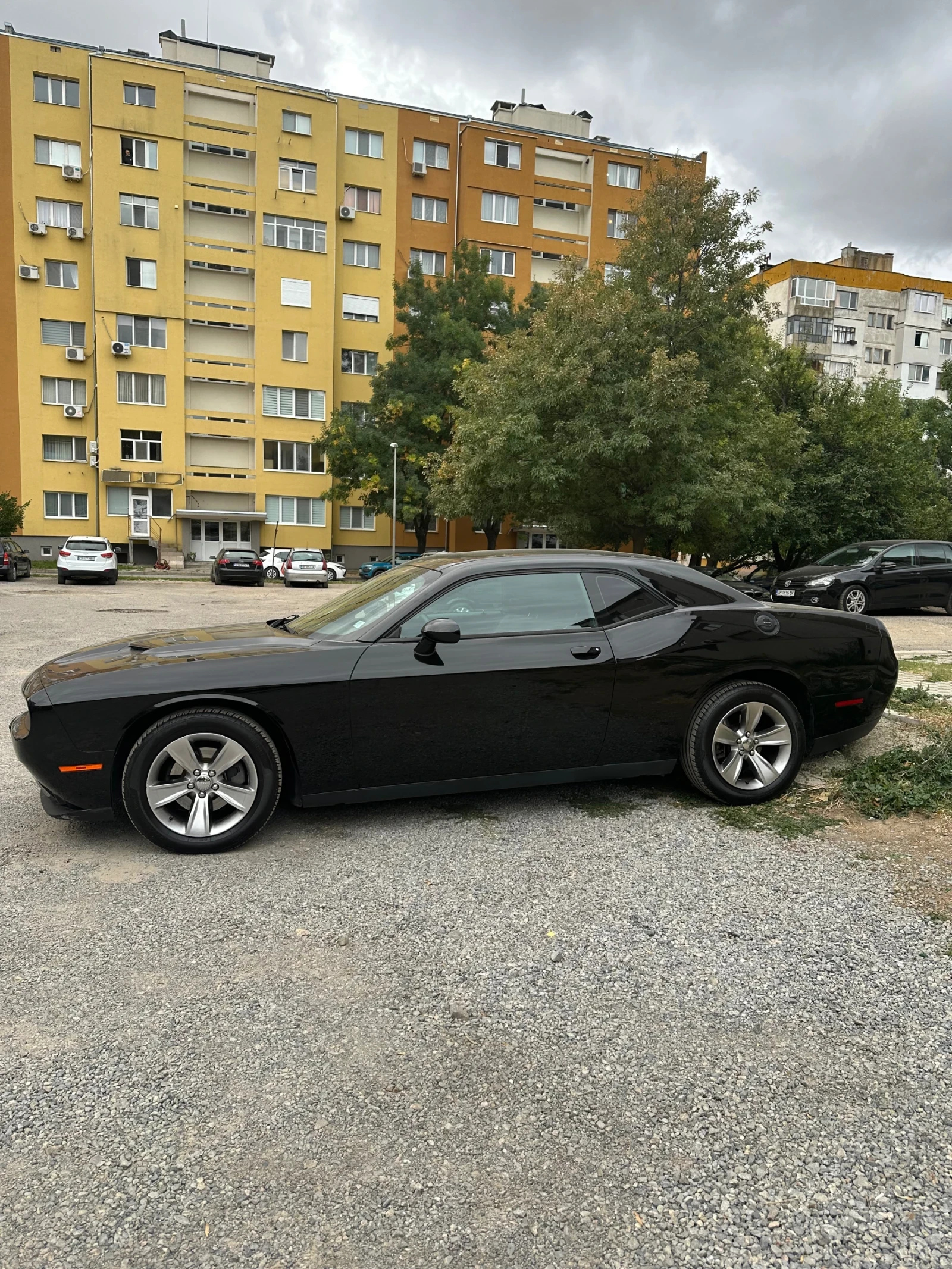 Dodge Challenger 3.6, снимка 3 - Автомобили и джипове - 56479071