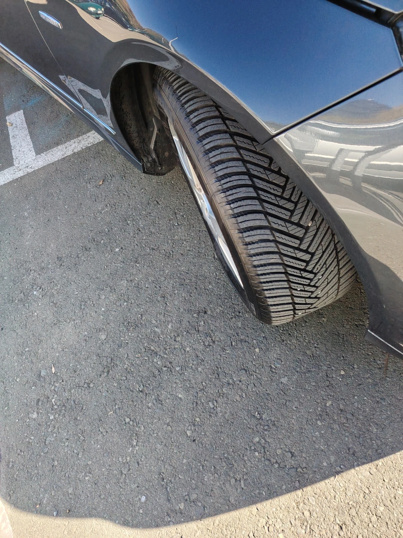 Mercedes-Benz E 200, снимка 7 - Автомобили и джипове - 56577759