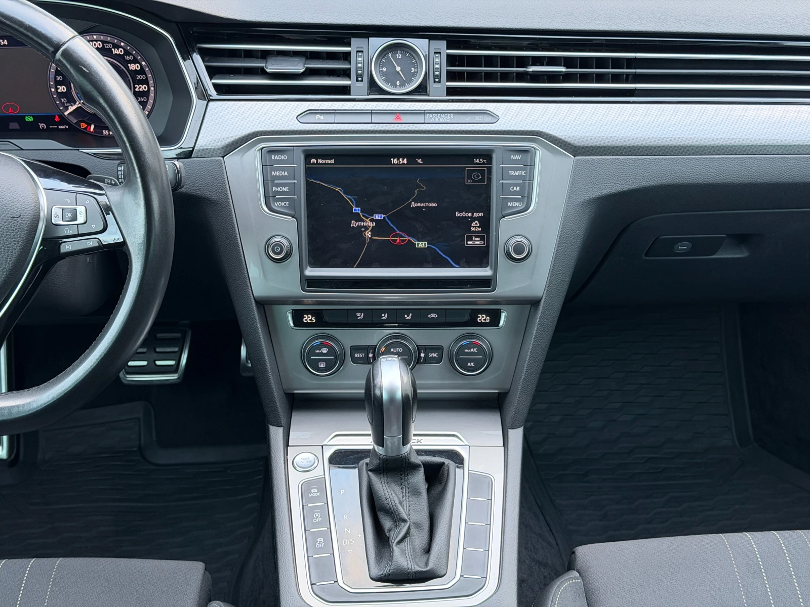 VW Passat Alltrack 2.0TDi 120 000km, снимка 9 - Автомобили и джипове - 56739385
