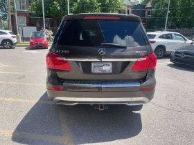 Mercedes-Benz GL 350 BLUEКЛИП/CARFAX/ПОДГРЕВ/ПАНОРАМА/ПАМЕТ/ОТ ПРЕДСТАВ, снимка 4