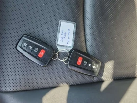 Toyota Rav4 LIMITED/CARFAX/Кожа/Подгрев/Шибедах, снимка 8