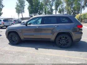 Jeep Grand cherokee 3.6* V6* 8ZF* ПОДГРЕВ* КАМЕРА* КЕЙЛЕС* LANE* ASSIS - 31200 лв. - 74231396 6