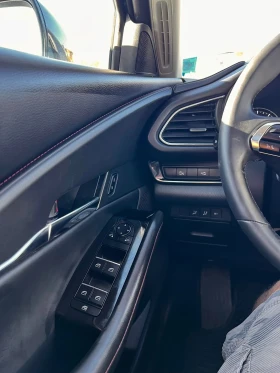 Mazda CX-30, снимка 10