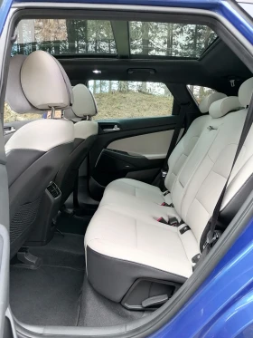 Hyundai Tucson 2.0CRDI* Premium* 4х4* 185кс* Сервизна История*  - 23599 € / 46155.63 лв. - 25474835 9