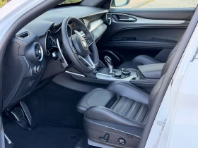 Alfa Romeo Stelvio Ti-2.2d-Q4-8ZF-РЕКАРО-ПОДГРЕВ-KEYLESS-КАТО-НОВ-ТОП - 14999 € / 29335.49 лв. - 24006189 9