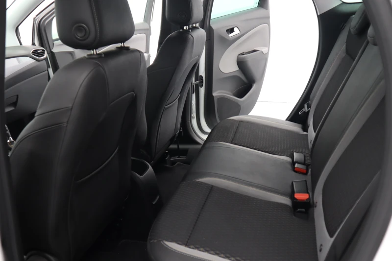 Opel Crossland X 1.2 Turbo , снимка 11 - Автомобили и джипове - 51193220