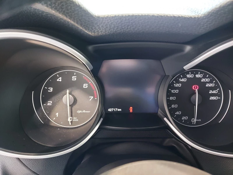 Alfa Romeo Stelvio 2.0/280HP/TURBO-16V/VELOCE/Q4/NAVI/CAM/290vpr, снимка 9 - Автомобили и джипове - 50008984