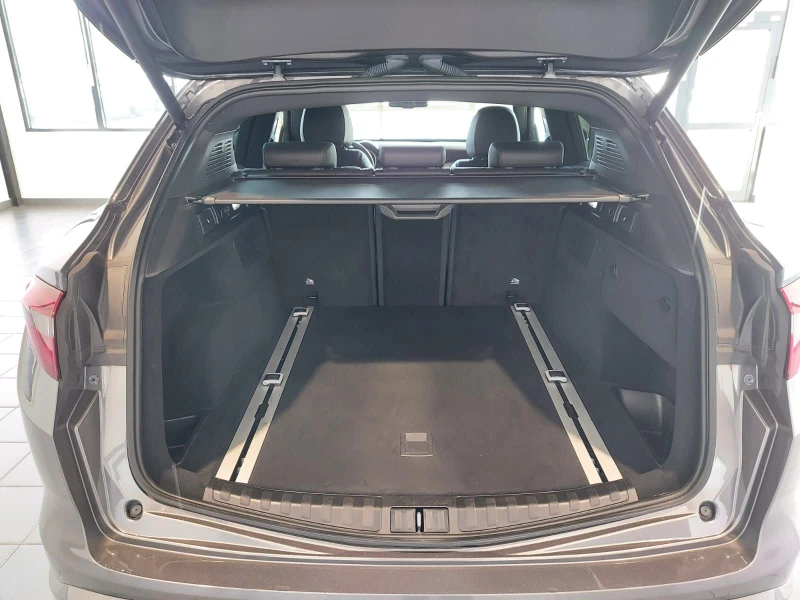 Alfa Romeo Stelvio 2.0/280HP/TURBO-16V/VELOCE/Q4/NAVI/CAM/290vpr, снимка 6 - Автомобили и джипове - 50008984