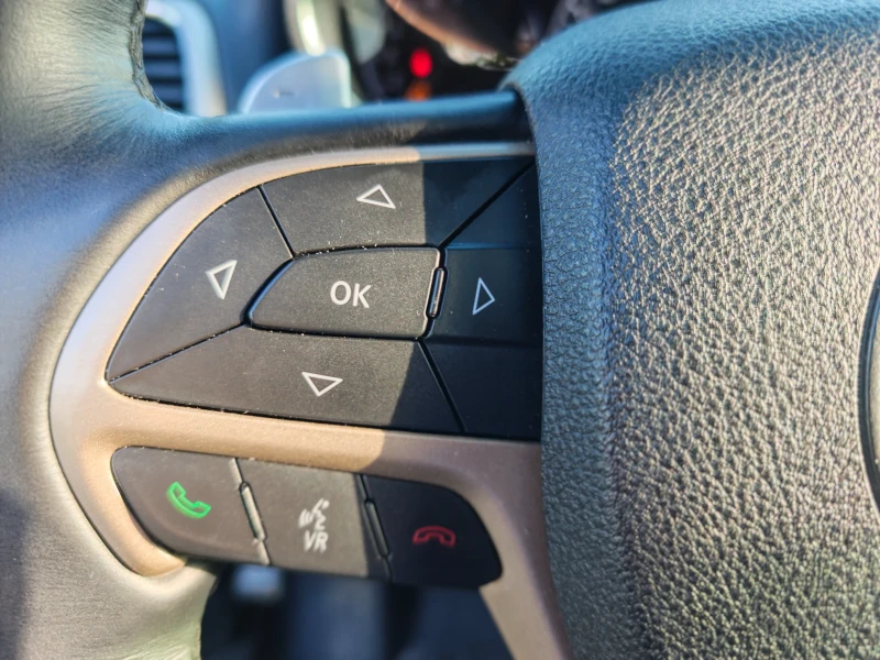 Jeep Grand cherokee 5.7 , 108000км с LPG, снимка 12 - Автомобили и джипове - 52663026