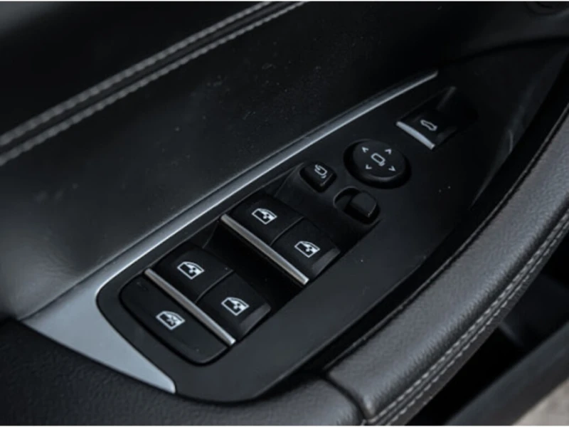 BMW X3 * 30I| NAV| PANOROOF| BACKUP| HEATED SEATS| B.SPOT, снимка 13 - Автомобили и джипове - 52999633