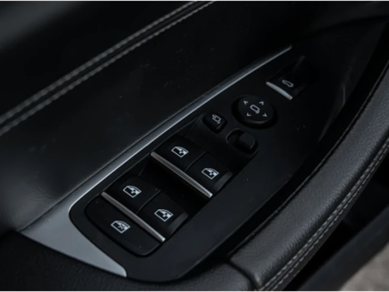 BMW X3 * 30I| NAV| PANOROOF| BACKUP| HEATED SEATS| B.SPOT, снимка 12 - Автомобили и джипове - 52999633