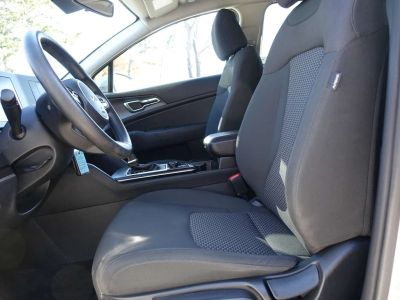 Kia Sportage * LX * CARFAX * ЦЕНА ДО БГ, снимка 8 - Автомобили и джипове - 53248521