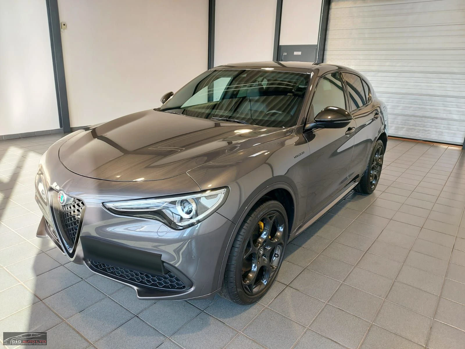 Alfa Romeo Stelvio 2.0/280HP/TURBO-16V/VELOCE/Q4/NAVI/CAM/290vpr, снимка 1