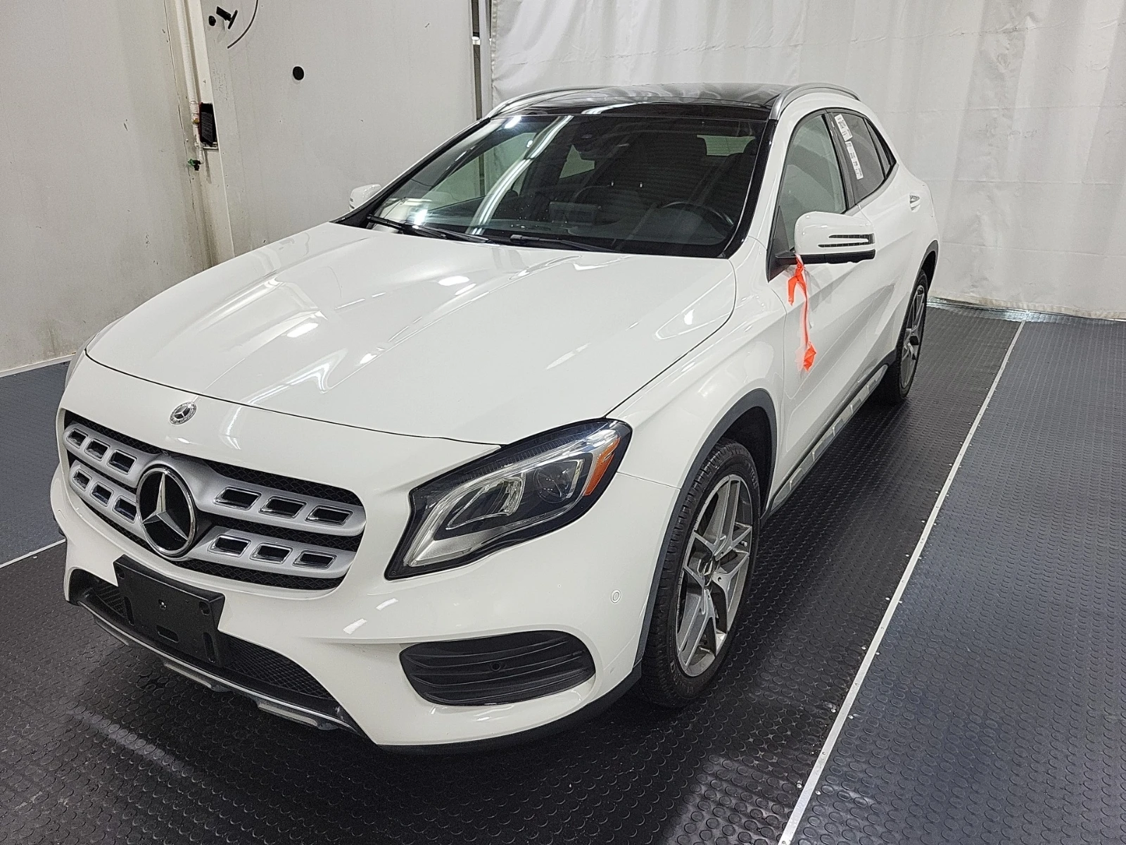 Mercedes-Benz GLA 250 * 4MATIC * CARFAX * АВТОКРЕДИТ - изображение 3