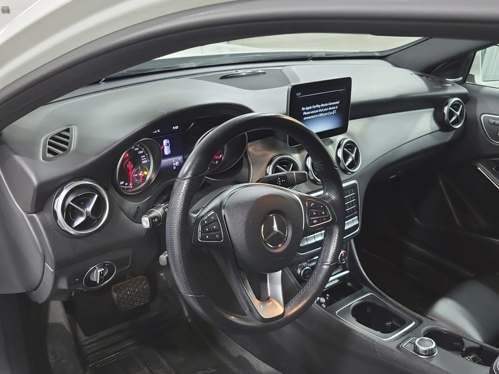 Mercedes-Benz GLA 250 * 4MATIC * CARFAX * АВТОКРЕДИТ - изображение 7