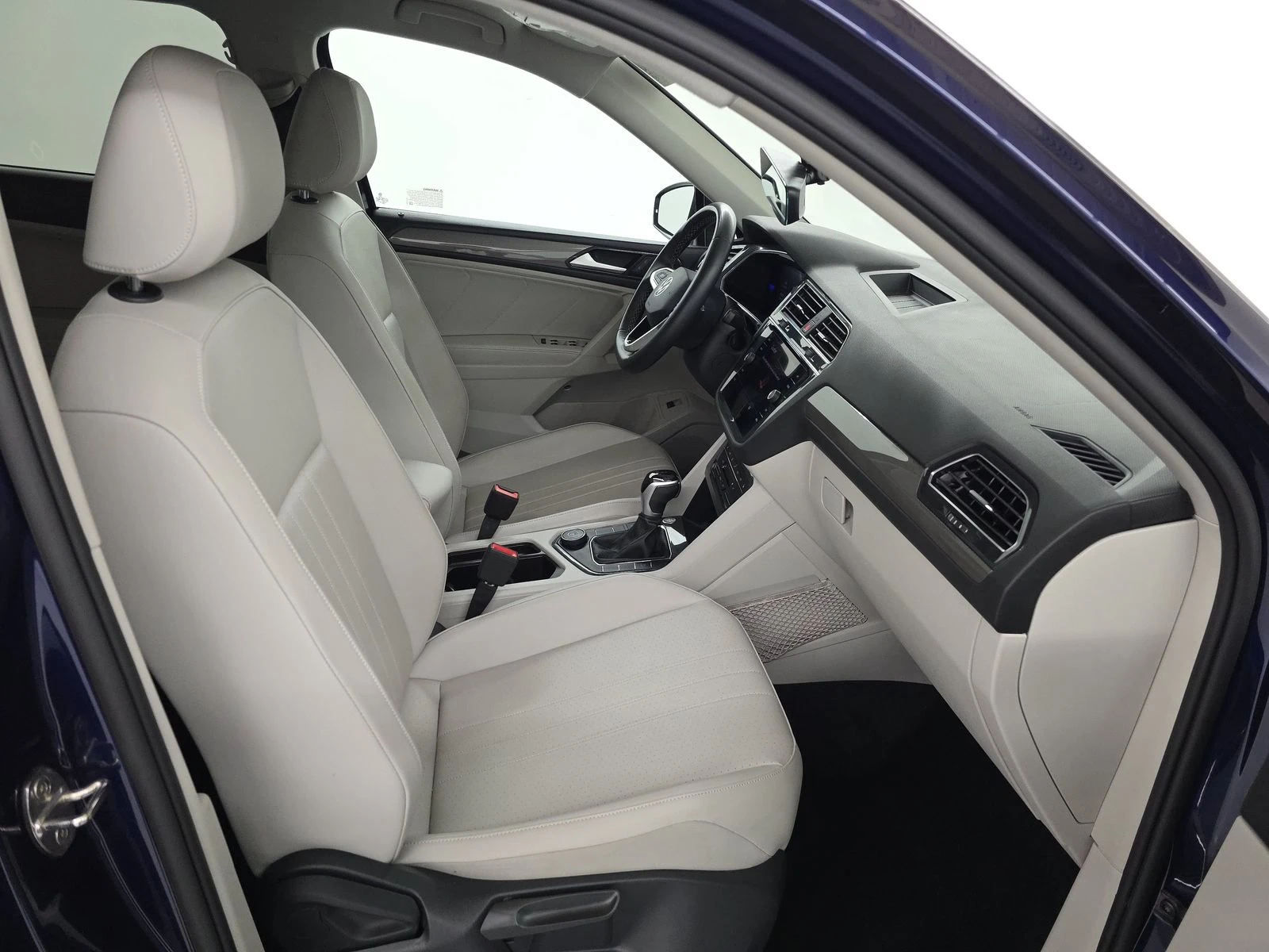 VW Tiguan SE - изображение 7