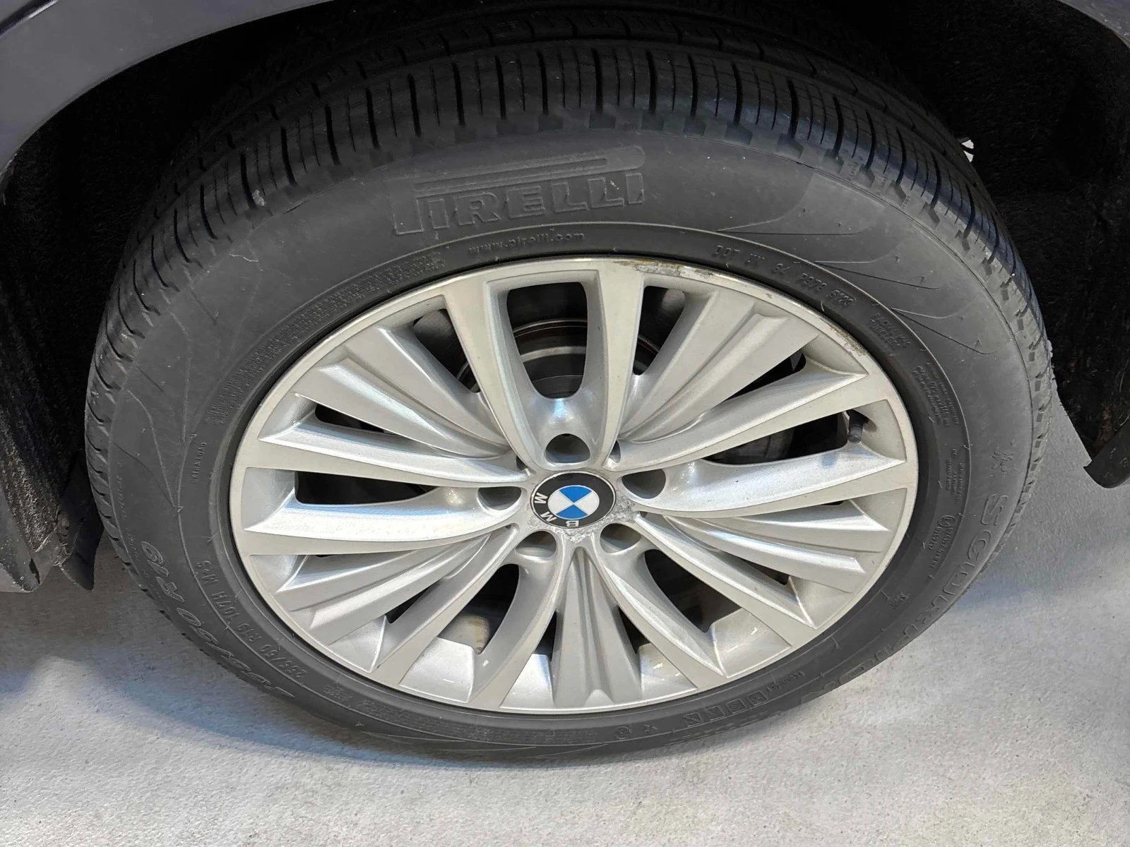 BMW X5 35D С РЕГИСТРАЦИЯ & АВТО КРЕДИТ, снимка 7 - Автомобили и джипове - 53734660