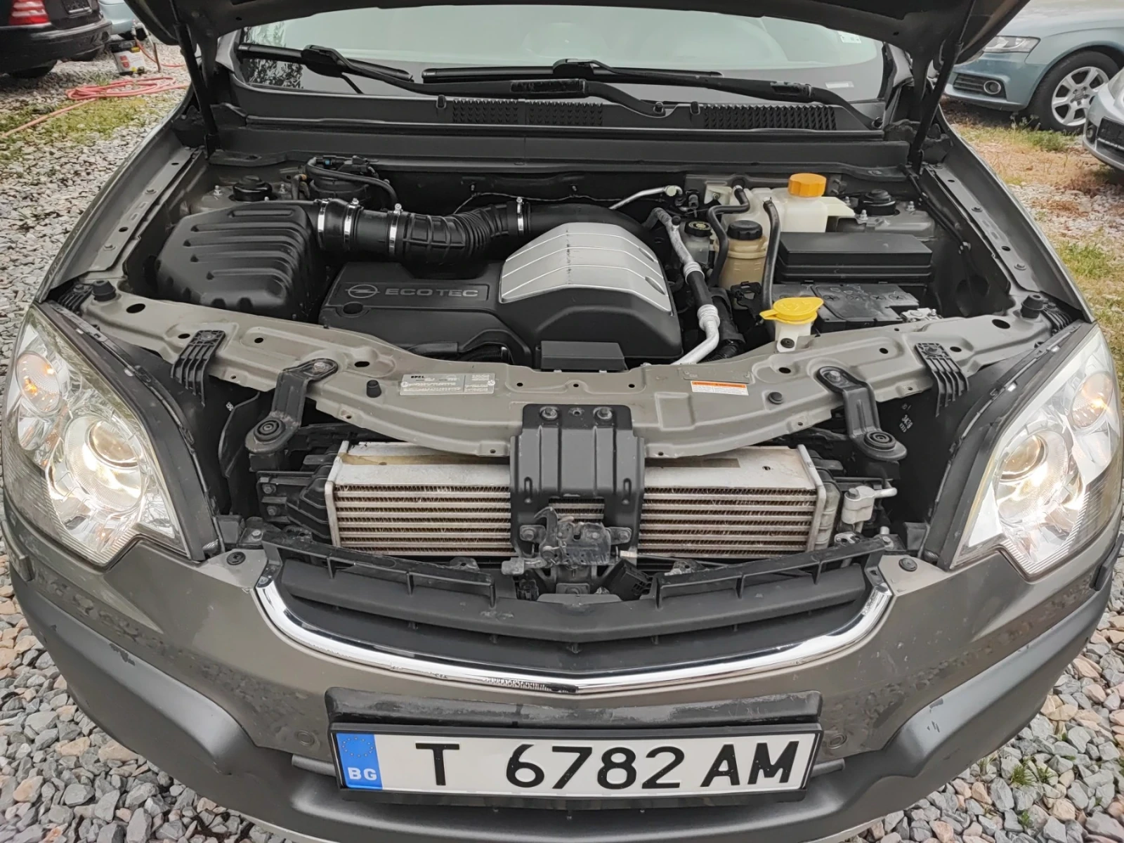 Opel Antara 2.0TDI/150KC, снимка 14 - Автомобили и джипове - 54509860