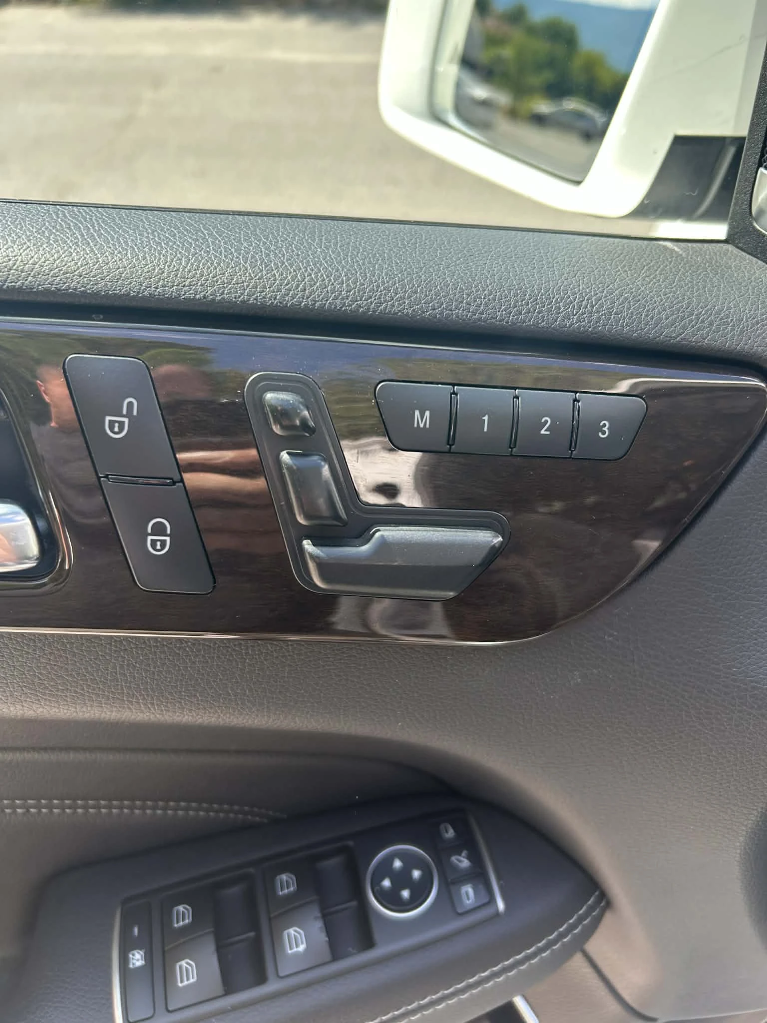 Mercedes-Benz ML 350, снимка 8 - Автомобили и джипове - 54605312
