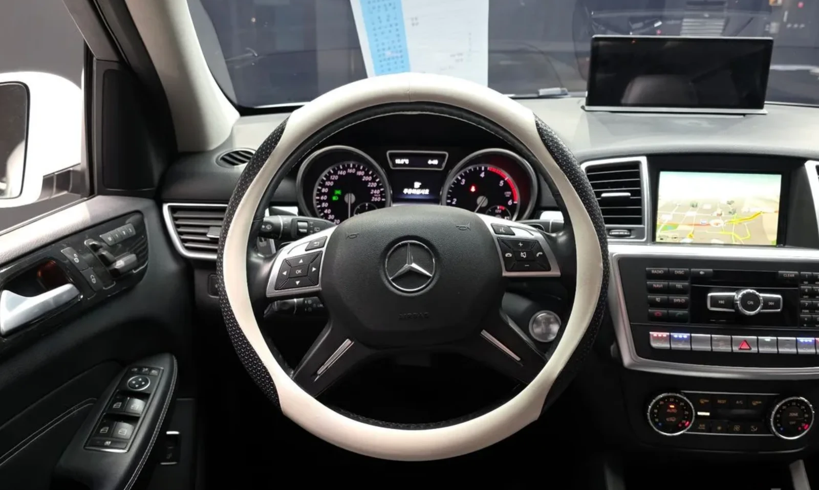 Mercedes-Benz ML 350 4matic* �����* Pano* 2TV's* ������ ����*  | Mobile.bg � ����������� 10