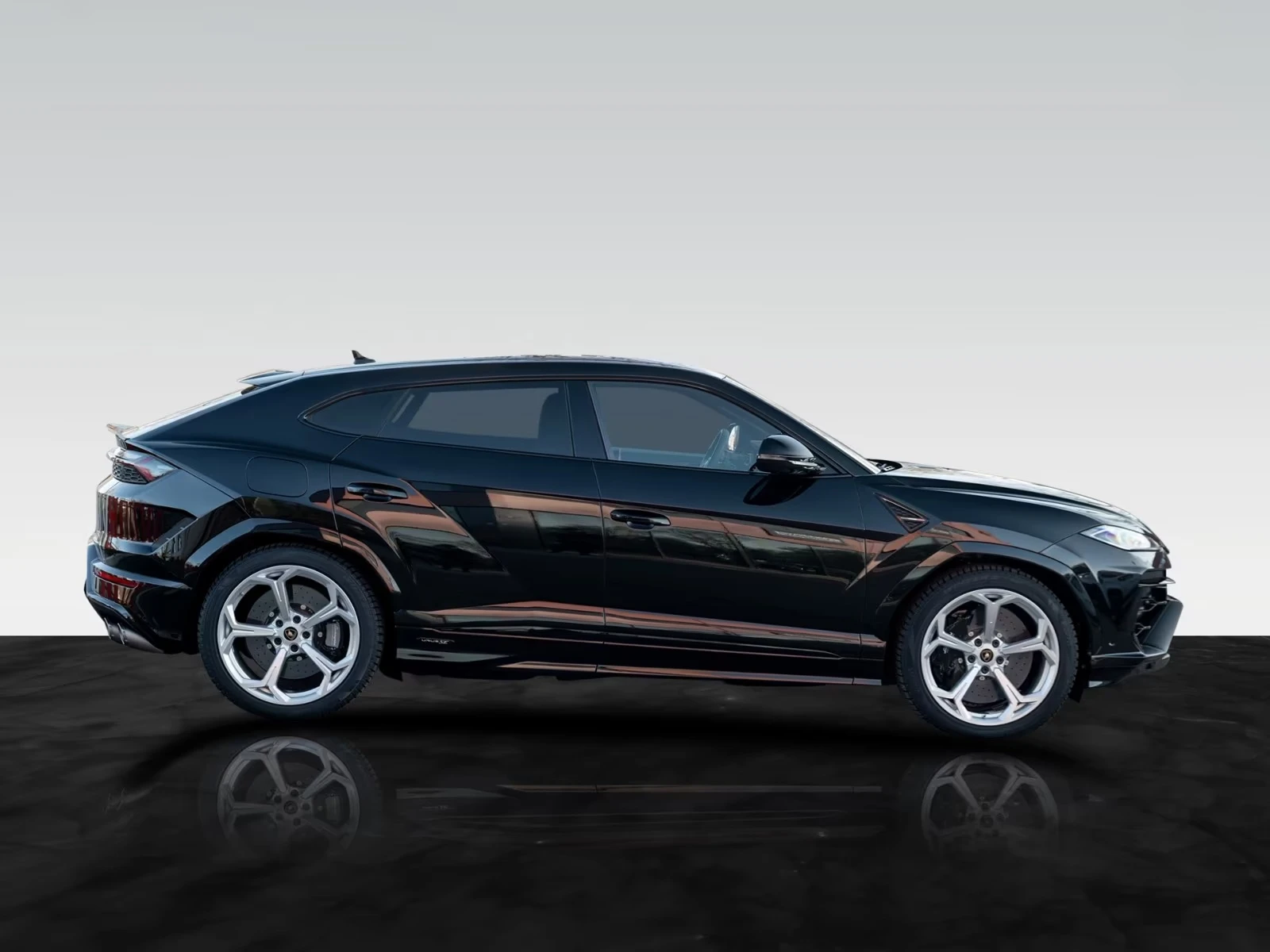 Lamborghini Urus SE / FACELIFT / PLUG-IN / AKRAPOVIC/ 3D B&O /PANO/, снимка 7 - Автомобили и джипове - 54879332