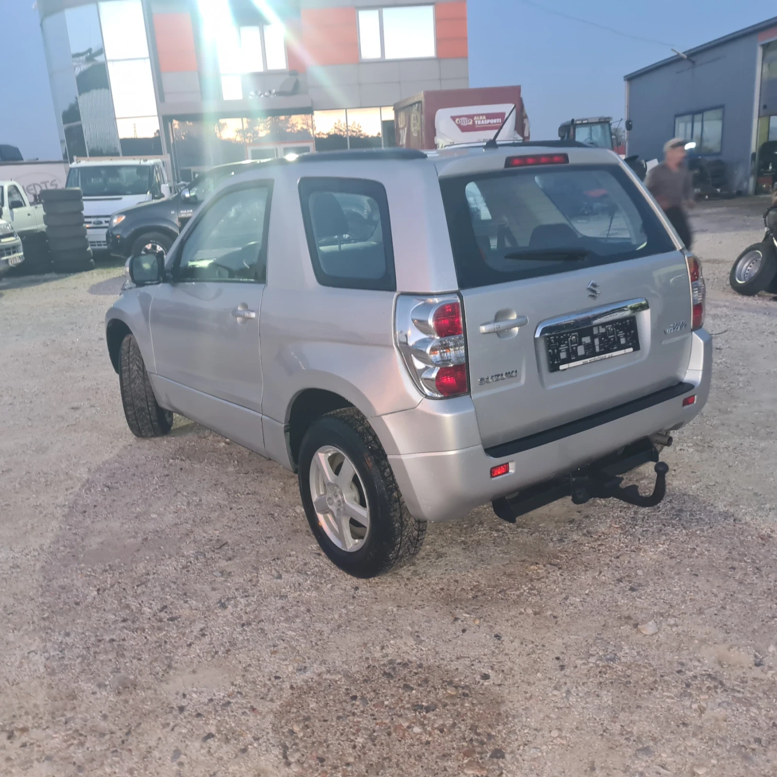 Suzuki Grand vitara 1.6 i, снимка 6 - Автомобили и джипове - 55618650