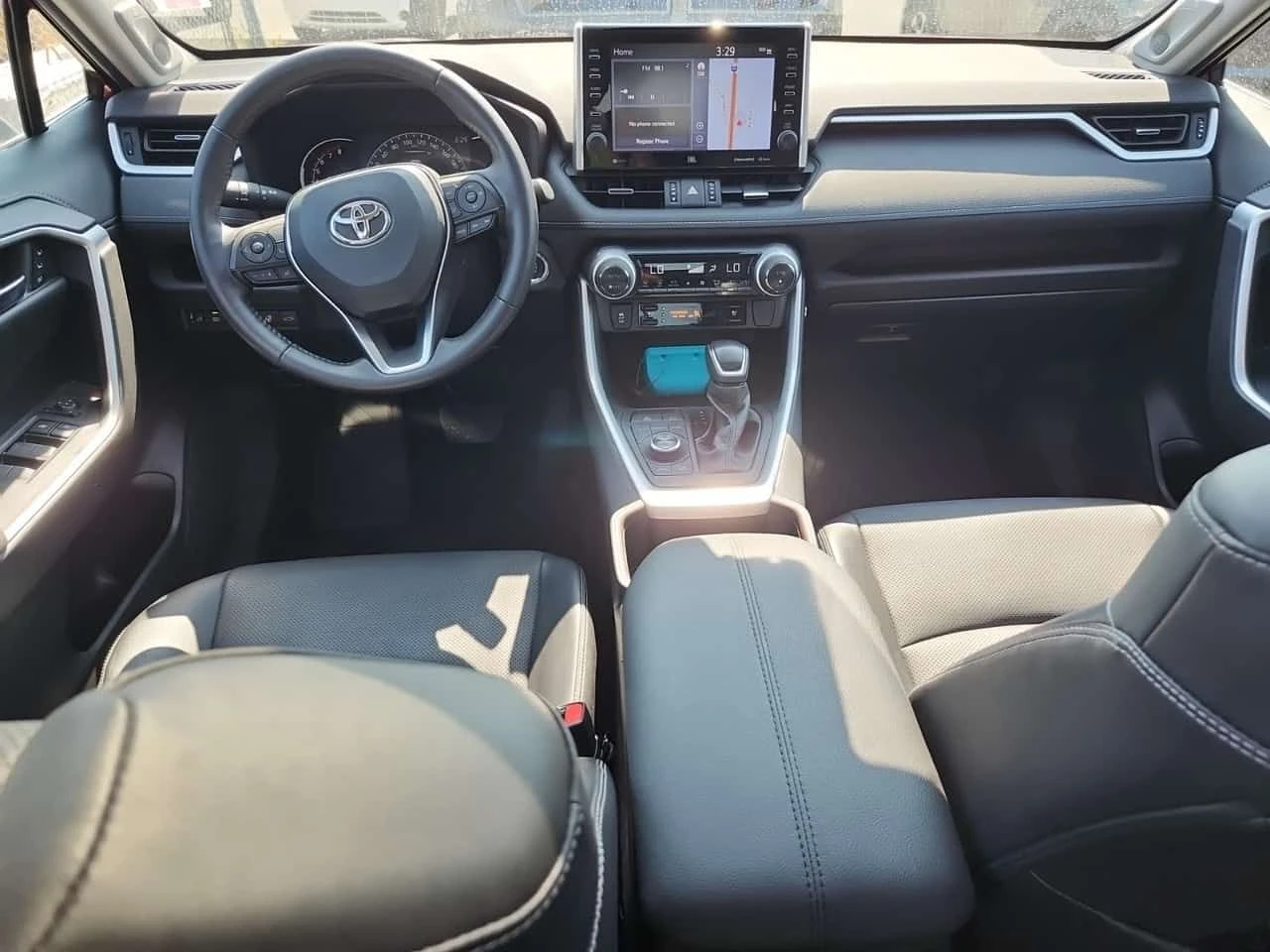 Toyota Rav4 LIMITED/CARFAX/Кожа/Подгрев/Шибедах, снимка 10 - Автомобили и джипове - 55707659