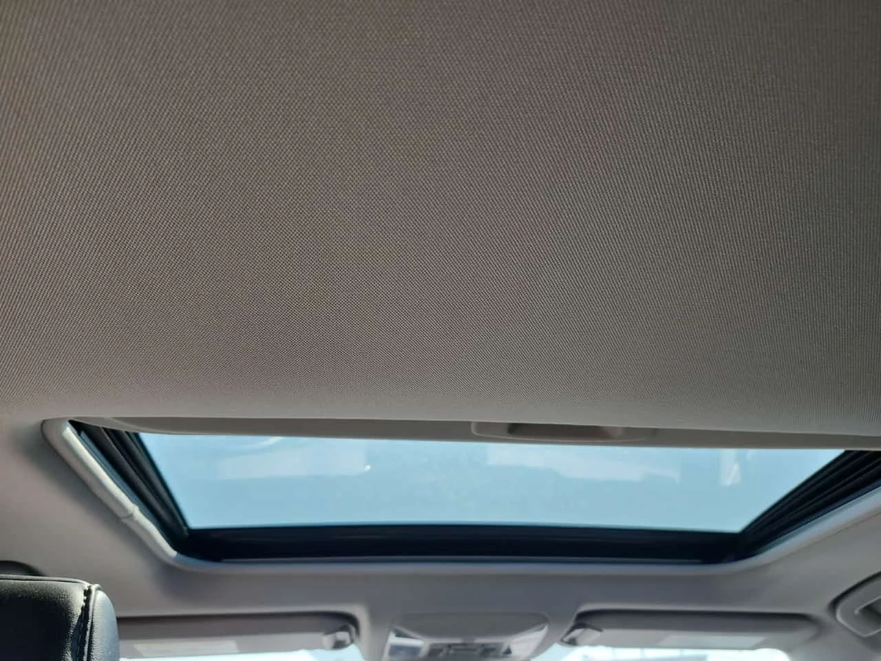 Toyota Rav4 LIMITED/CARFAX/Кожа/Подгрев/Шибедах, снимка 13 - Автомобили и джипове - 55707659
