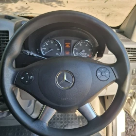 Mercedes-Benz 310 310 , снимка 10