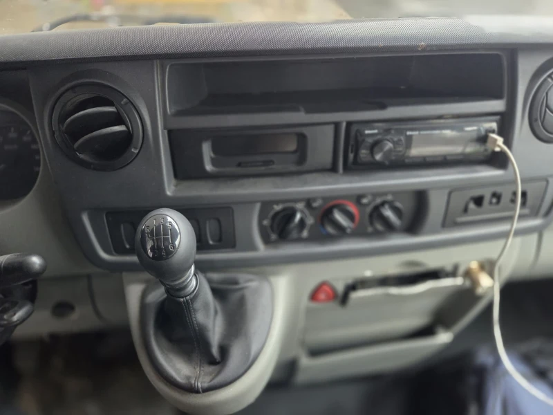 Renault Master 2.5 КЛИМА * 8+ 1 , снимка 6 - Бусове и автобуси - 53236780
