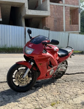  Honda Cbr